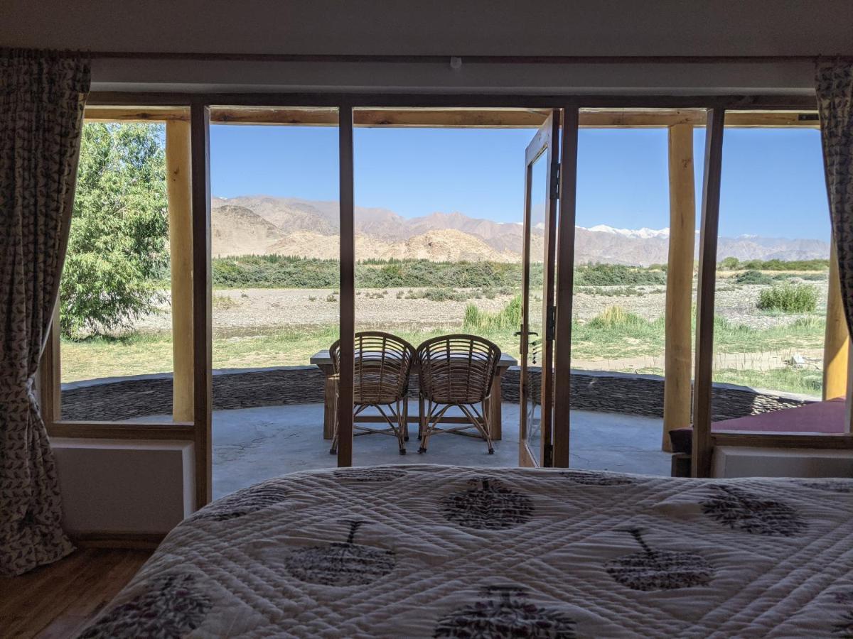 The Indus River Camp Leh Esterno foto