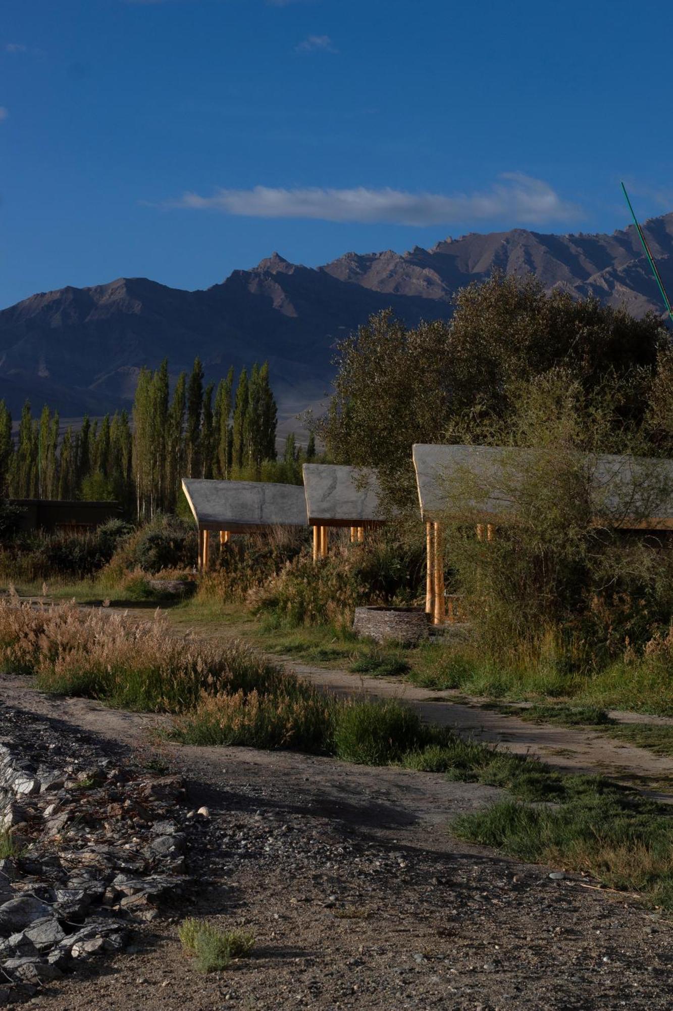 The Indus River Camp Leh Esterno foto
